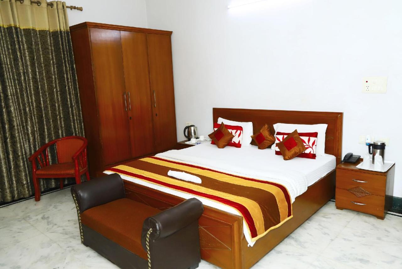 Angel Nri B&B Greater Noida Buitenkant foto
