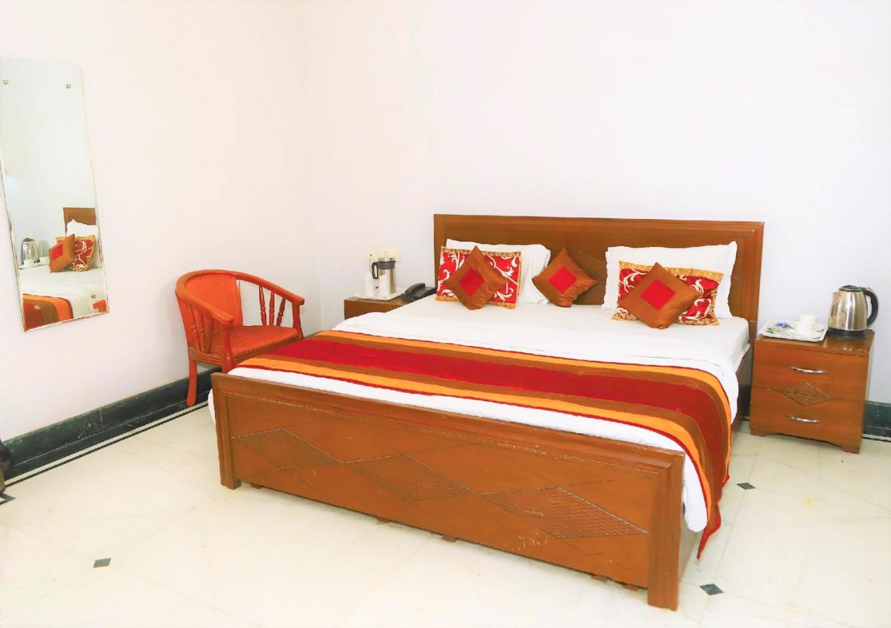 Angel Nri B&B Greater Noida Buitenkant foto