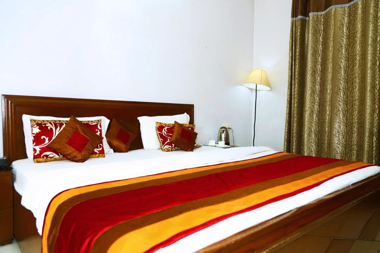 Angel Nri B&B Greater Noida Buitenkant foto