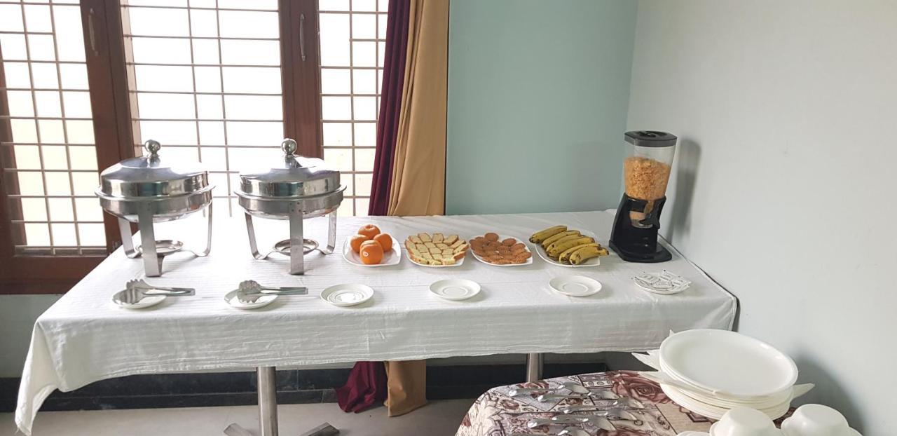 Angel Nri B&B Greater Noida Buitenkant foto